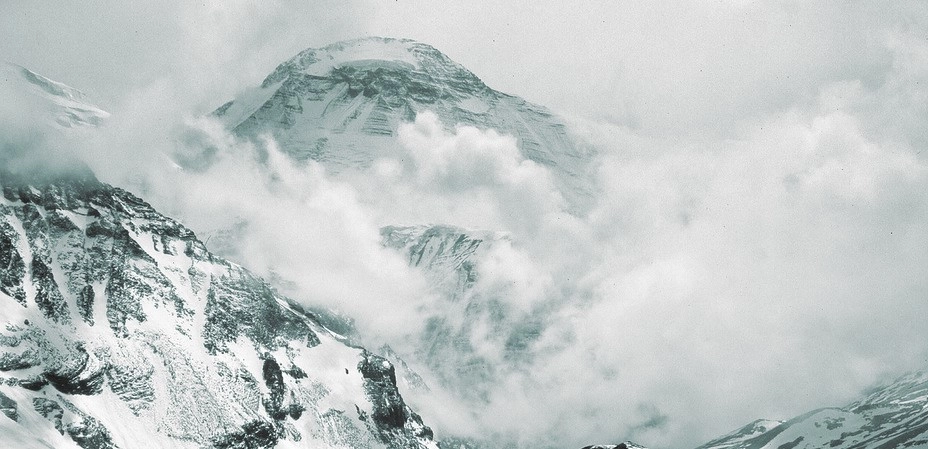 Dhaulagiri Expedition (8,167m)